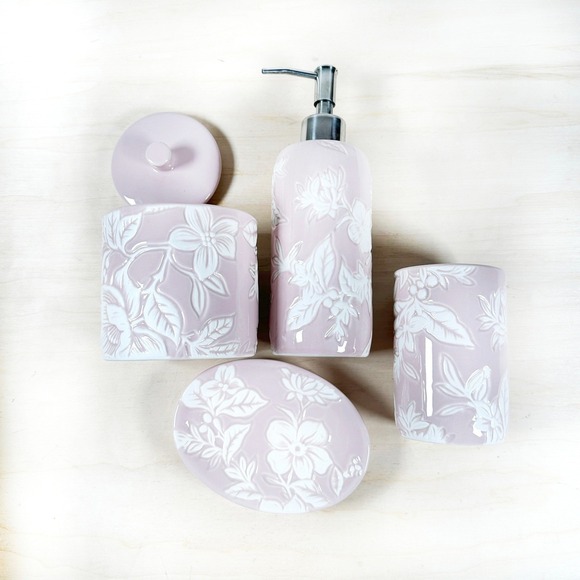 Pale Pink Ceramic Floral Embossed Bathroom Set Soap Dispenser Jar Holder Tray - Picture 2 of 7